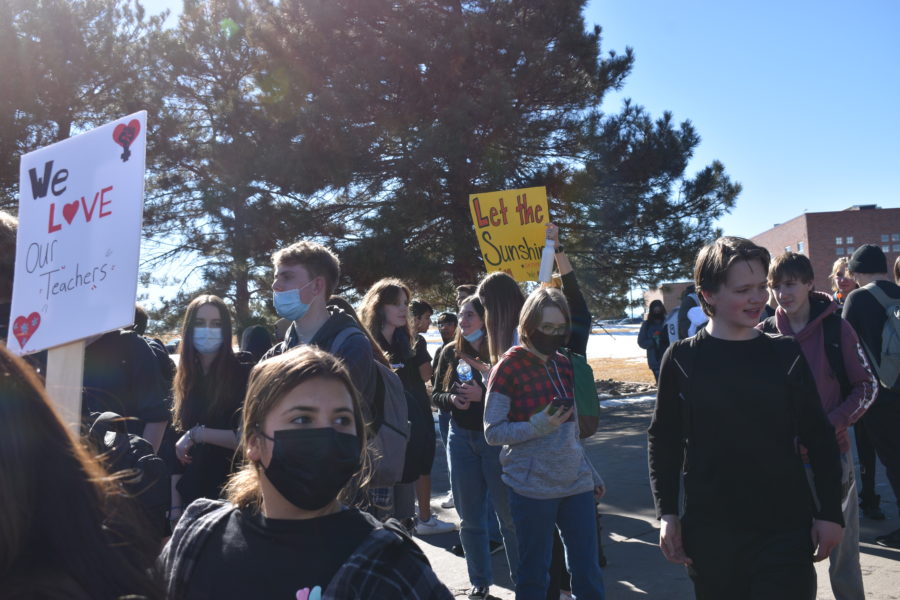 HR students participate in school wide walk-out