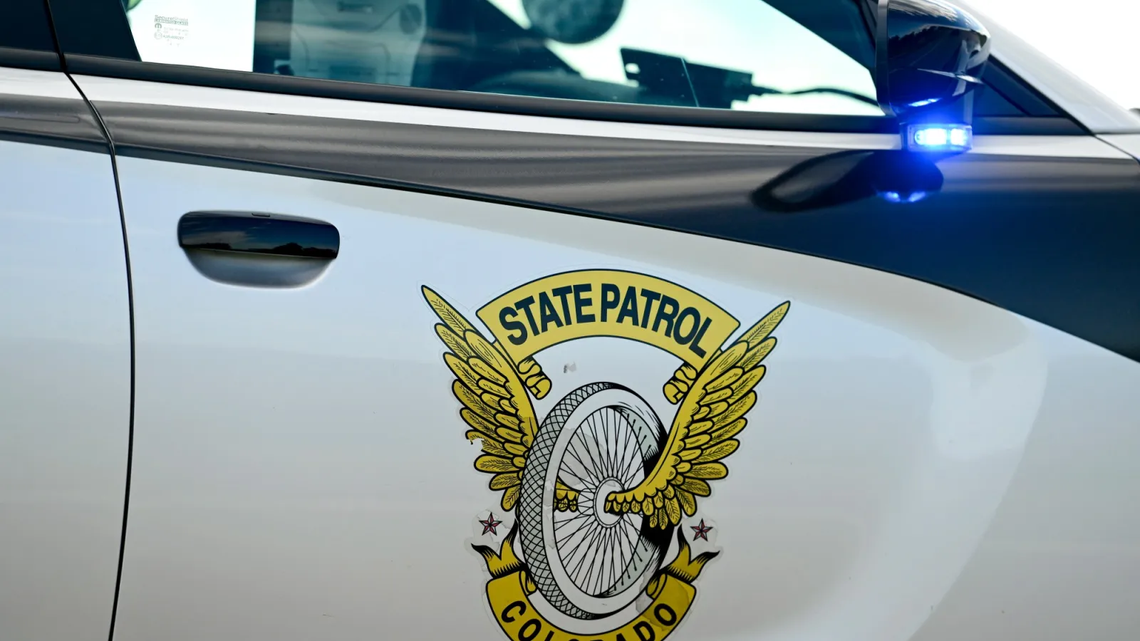 6 Hospitalized After Early Morning Head-On Crash on Colorado Highway 93 in Jefferson County