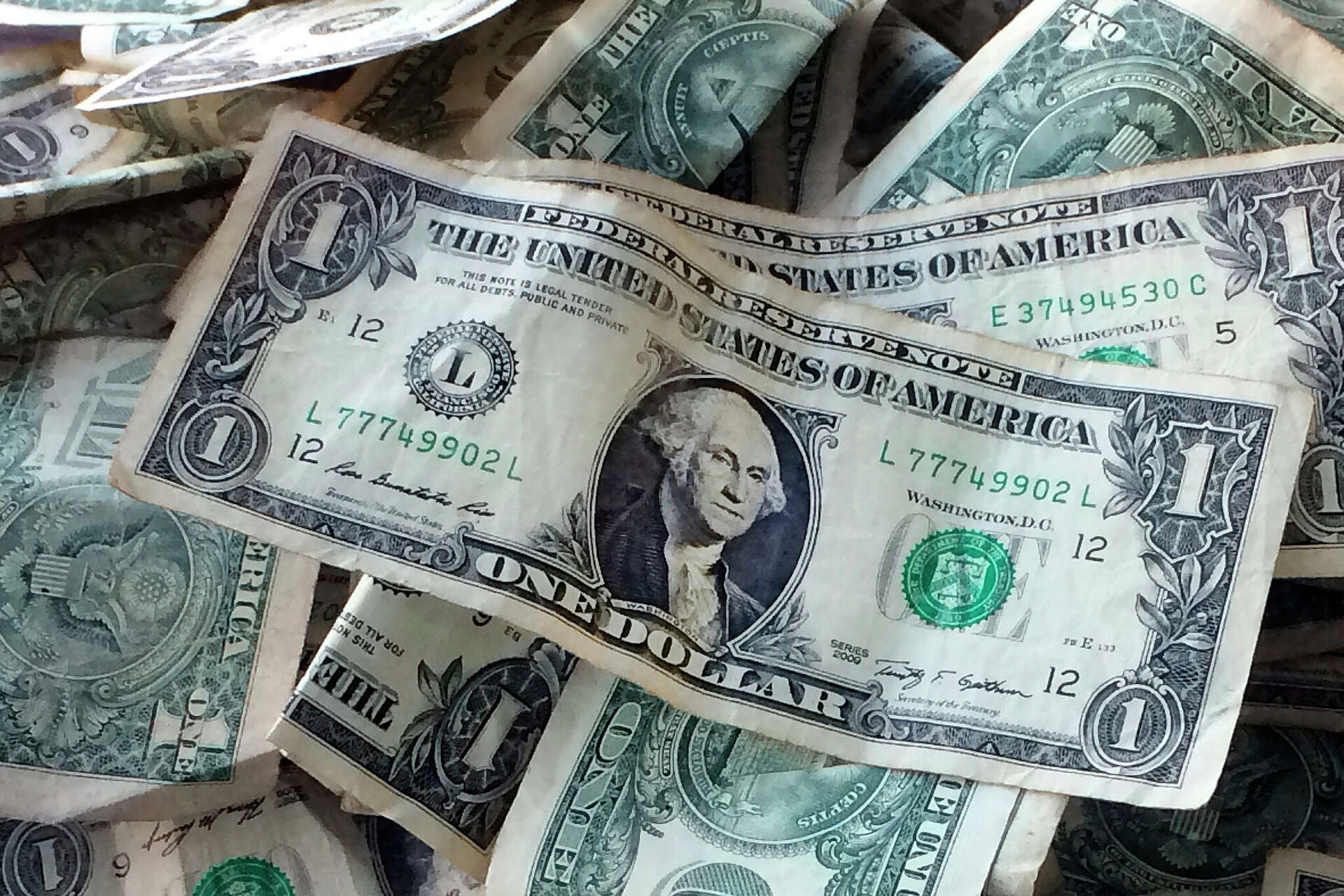 California Minimum Wage Jumps in Major Cities Starting July 1