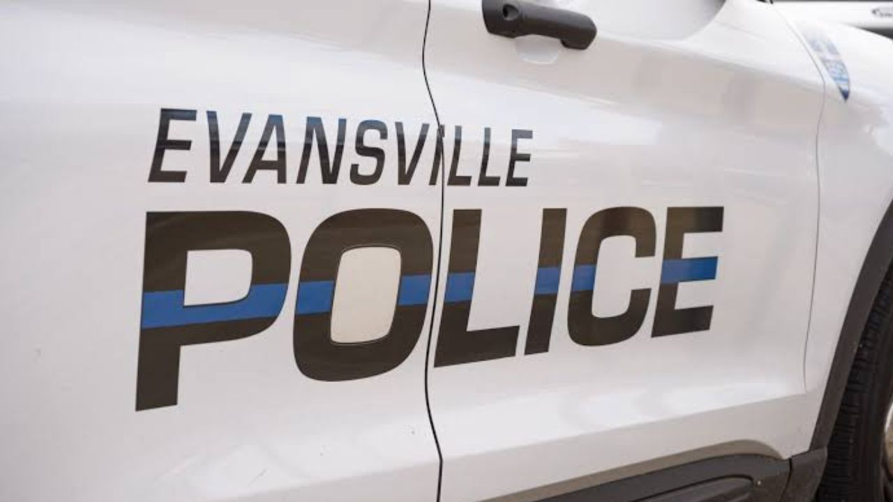 3-Year-Old Boy Drowns After Floatie Overturns While Mom Allegedly Passes Out by Pool