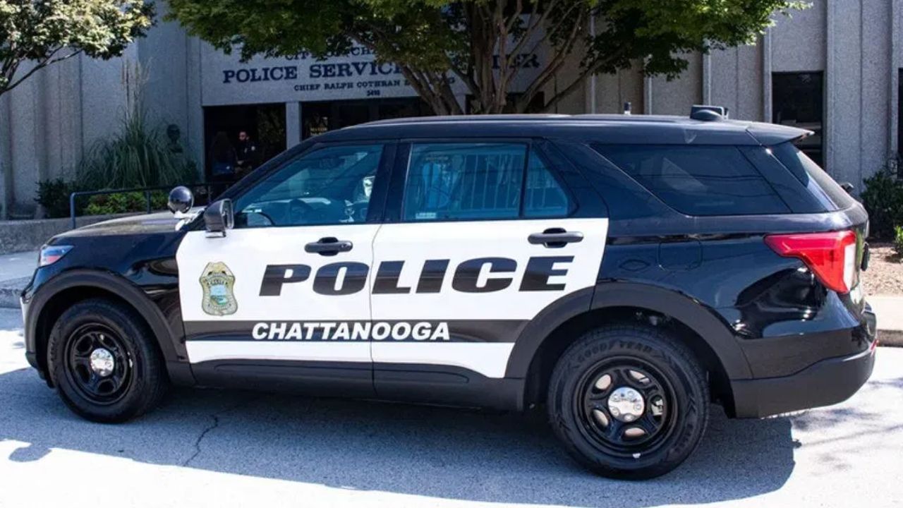 4-Year-Old Dies After Drowning at Apartment Pool as Lawsuit Raises Questions About Gate and Supervision