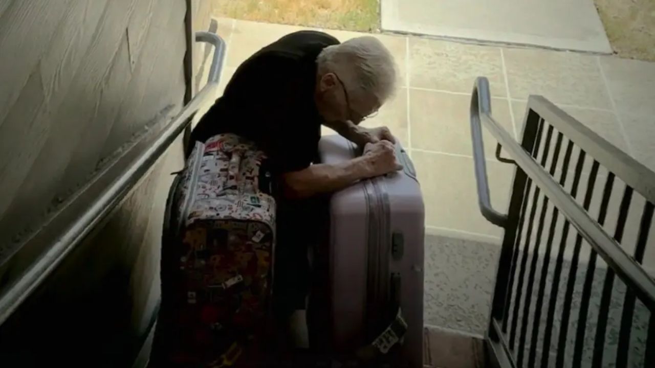 81-Year-Old Delivery Driver Works 14-Hour Days for Wife’s Cancer Bills—Then Strangers Raised Nearly $250,000