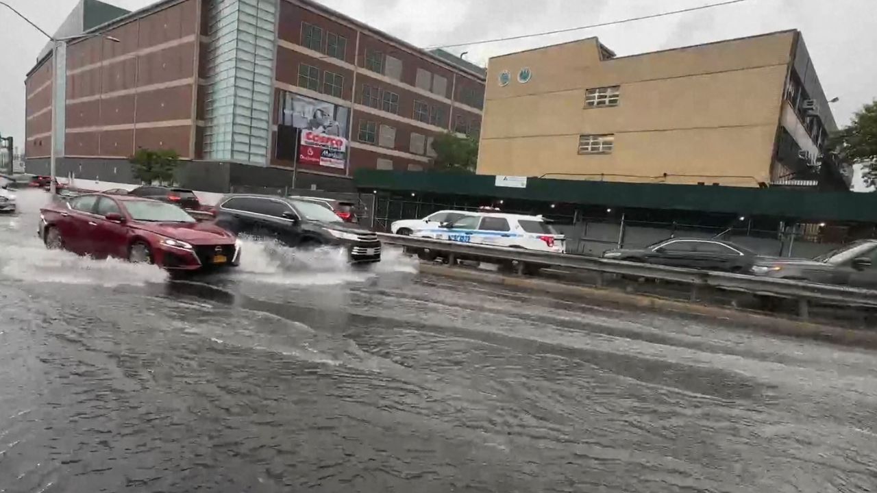 A Powerful Nor’easter Is Coming This Weekend’s Full Moon Could Make Coastal Flooding Worse