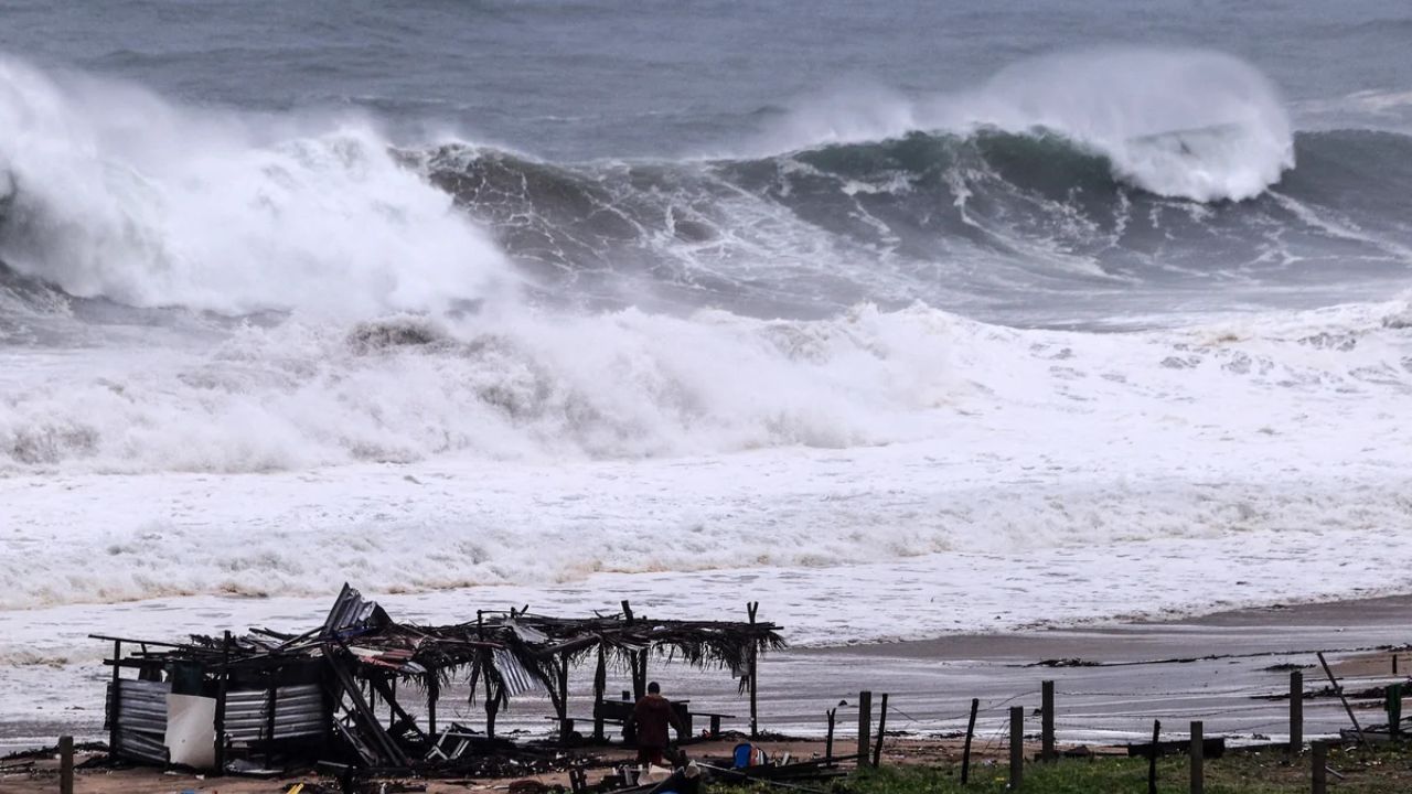 Hawaii Could Face Its Fourth Tropical System as a Former Depression Regains Strength