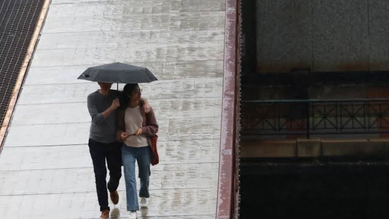 Chicago Weather Shift Rain, Gusty Winds and Possible Flooding Before Sunshine Returns