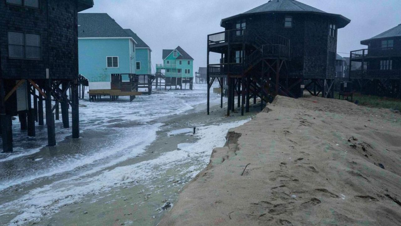 Drenching Storms Could Trigger Flooding Across the Southeast as the Northeast Turns Dry