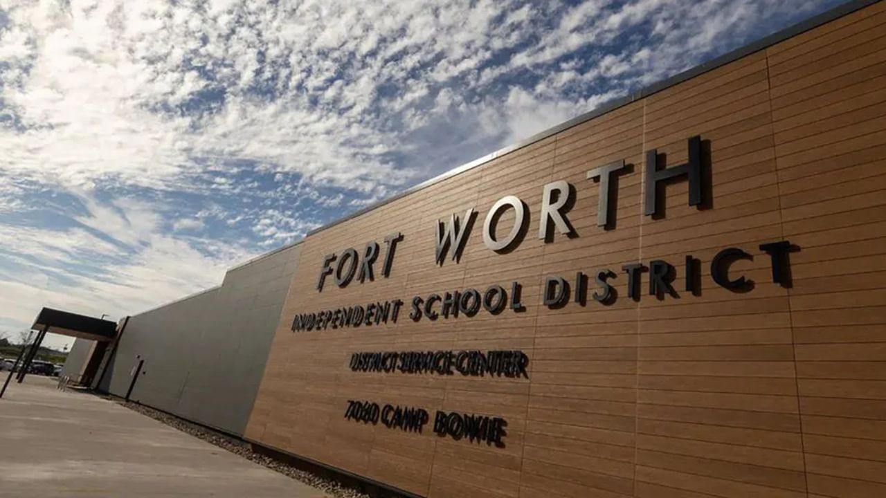 Students Forced Out of Fort Worth Middle School After Storm Damage Makes Building Unsafe